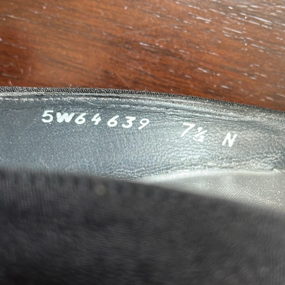 STUART WEITZMAN. Pump shoes - Picture 7 of 7